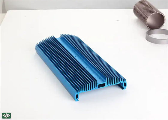 Sterkte Geëxtrudeerde aluminium behuizing profielen Custom CNC Aluminium extrusie
