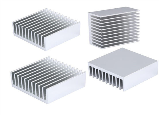 Industrieel vierkante aluminium extrusieprofielen op maat snelle levertijd