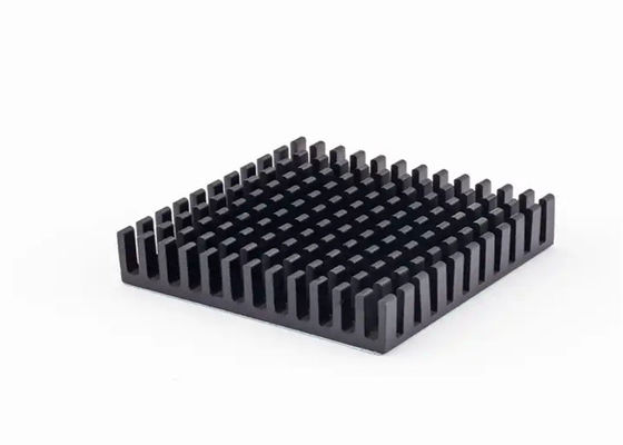 Industrieel vierkante aluminium extrusieprofielen op maat snelle levertijd
