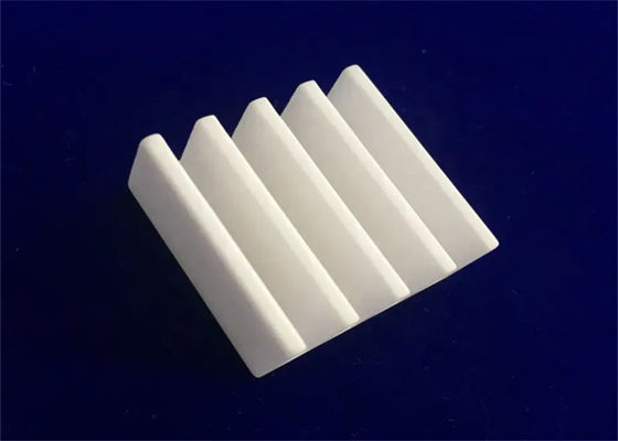Gepersonaliseerde siliconcarbide-warmtebak glad oppervlak Finish ISO9001