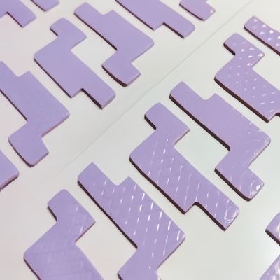 Hoog volume weerstand Custom CPU Thermal Pad met opties Dichtheid 3.0±0.5 G/cm3